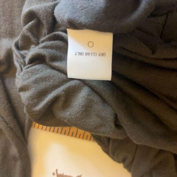 A.L.C virgin wool blend long sleeve rouching at hem size small - Picture 14 of 15